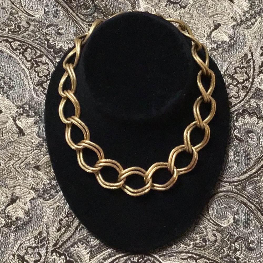 ✨Vintage Anne Klein✨ Gold Link Choker